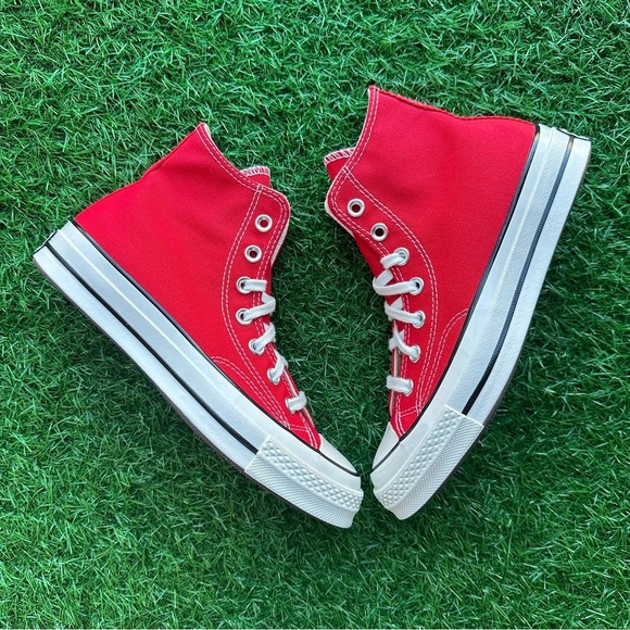 🎁Converse Chuck 70 Hi Enamel Red - Picture 9 of 11